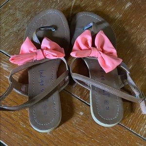 Brown with pink/coral bow sandals